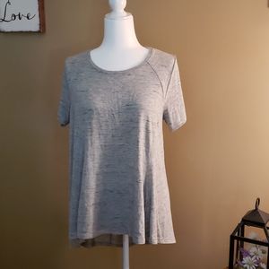 Like new! Apt 9, size M shirt